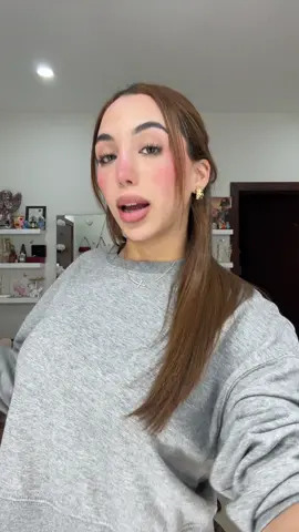 A post by @anahirioscc on TikTok