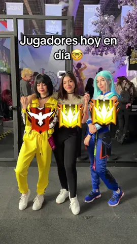 A post by @thedonato on TikTok caption: Antes eran más insanos.. #freefireccxp  #Solarush  @Garena Free Fire LATAM 