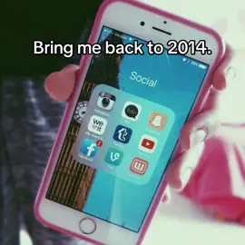 A post by @echoesofnostalgia on TikTok caption: I miss 2014 sooooo bad #nostalgic #nostalgia #nostalgiacore #nostalgiatrip #2000sthrowback #dreamcore #liminalspaces #fyppp #fypシ゚viral #2000skids #nostalgiatok #2000s #childhood #weirdcore #corecore #nostalgia90an #fyyyyyyyyyyyyyyyy #2014 #2010s #girls 