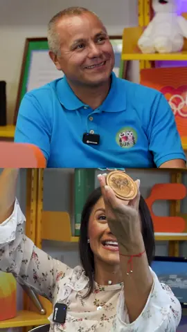 A post by @com_mexico on TikTok caption: ¿Has visto una medalla olímpica? El medallista de @Juegos Olímpicos Joel Sánchez nos cuenta qué sintió cuando la tuvo en el cuello.
