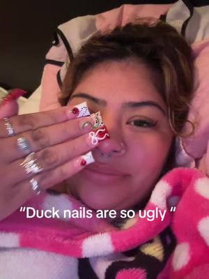 A post by @virgotati on TikTok caption: Ducks nails for lifeee