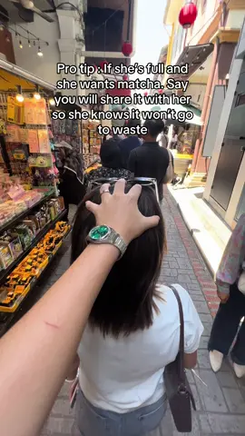 A post by @cloutykee on TikTok caption: How to make her happy pt 1
