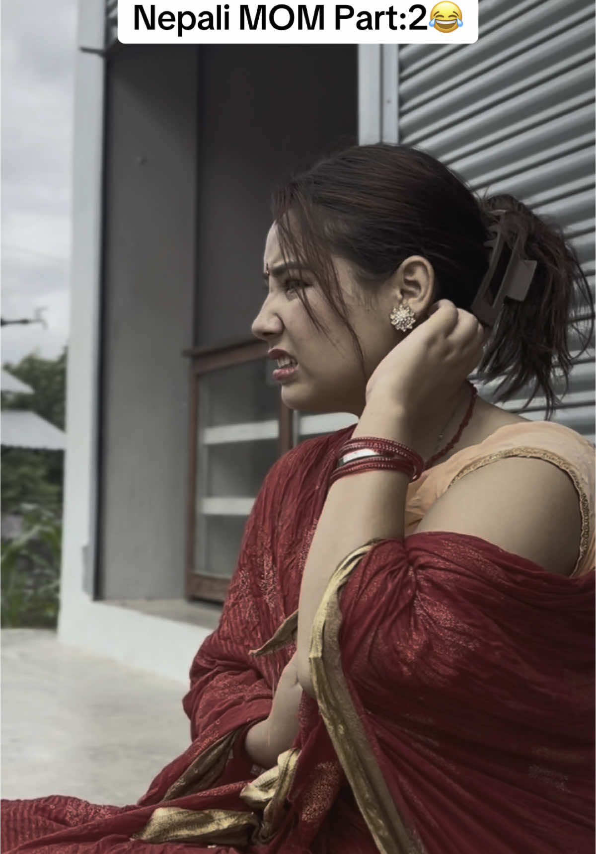 A post by @sushmashrestha610 on TikTok caption: Jastaa lai testei vayo😂😂#sushmafam🌍 #tiktoknepal #hey🙈🙊❤️ #trending #viral #idonotchaseiattractmoreopportunities🧿 #manefestingsucessfulcontentcretor #noharmanyone #communityguidelines #dontvoilation_andguidlines_please #positivevibesonly #onlycontent 