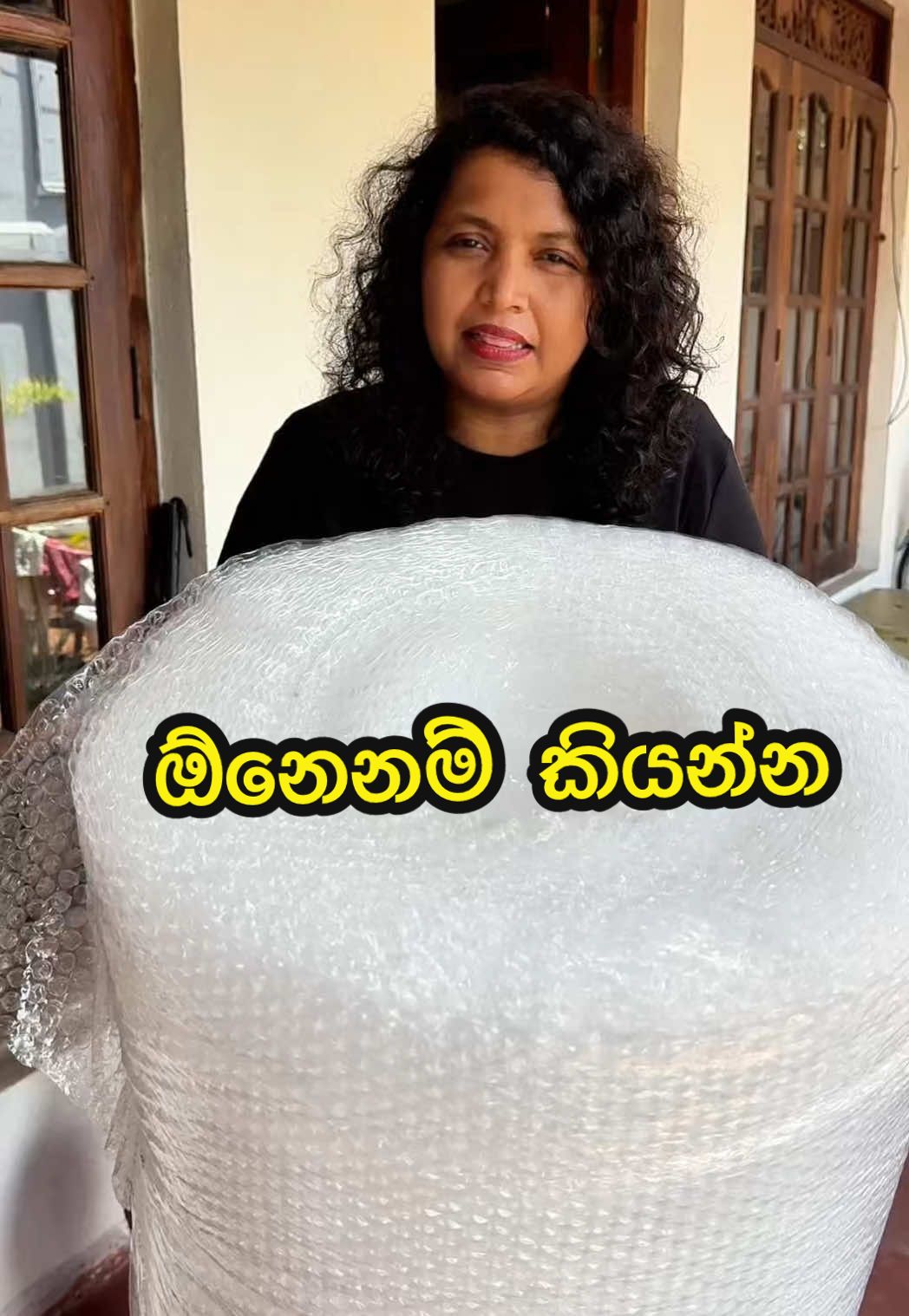 A post by @magic_compass on TikTok caption: ඕන කෙනක් ඉන්නවනම් මේක අරන් යන්න