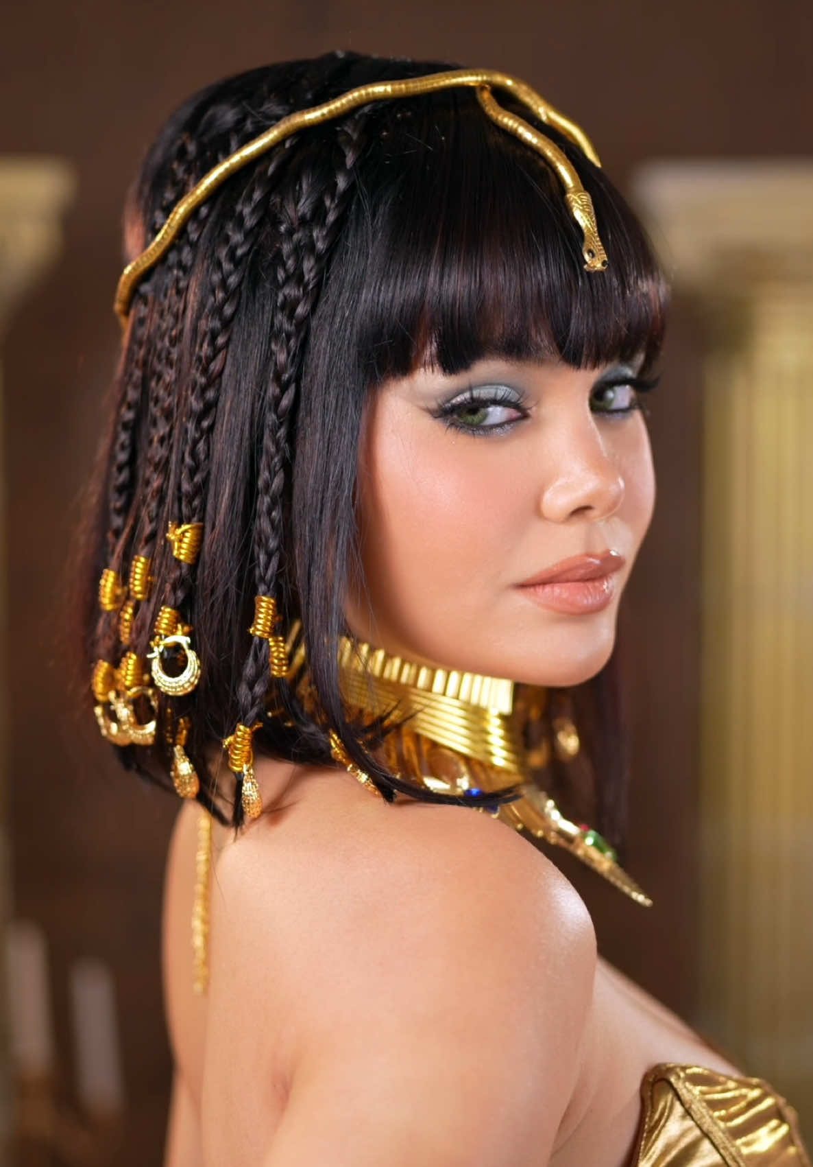 A post by @ivanaalawi on TikTok caption: Cleopatra ✨ #fyp 