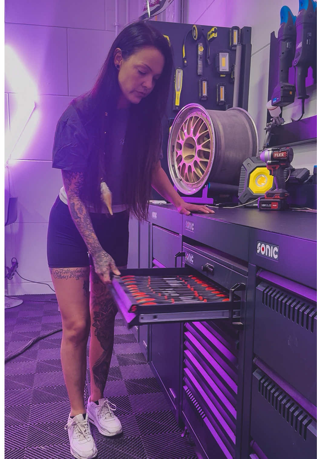 A post by @the_detailing_girl on TikTok caption: When perfect is only good enough ✨ #sonic #detailinggirl #girlboss 