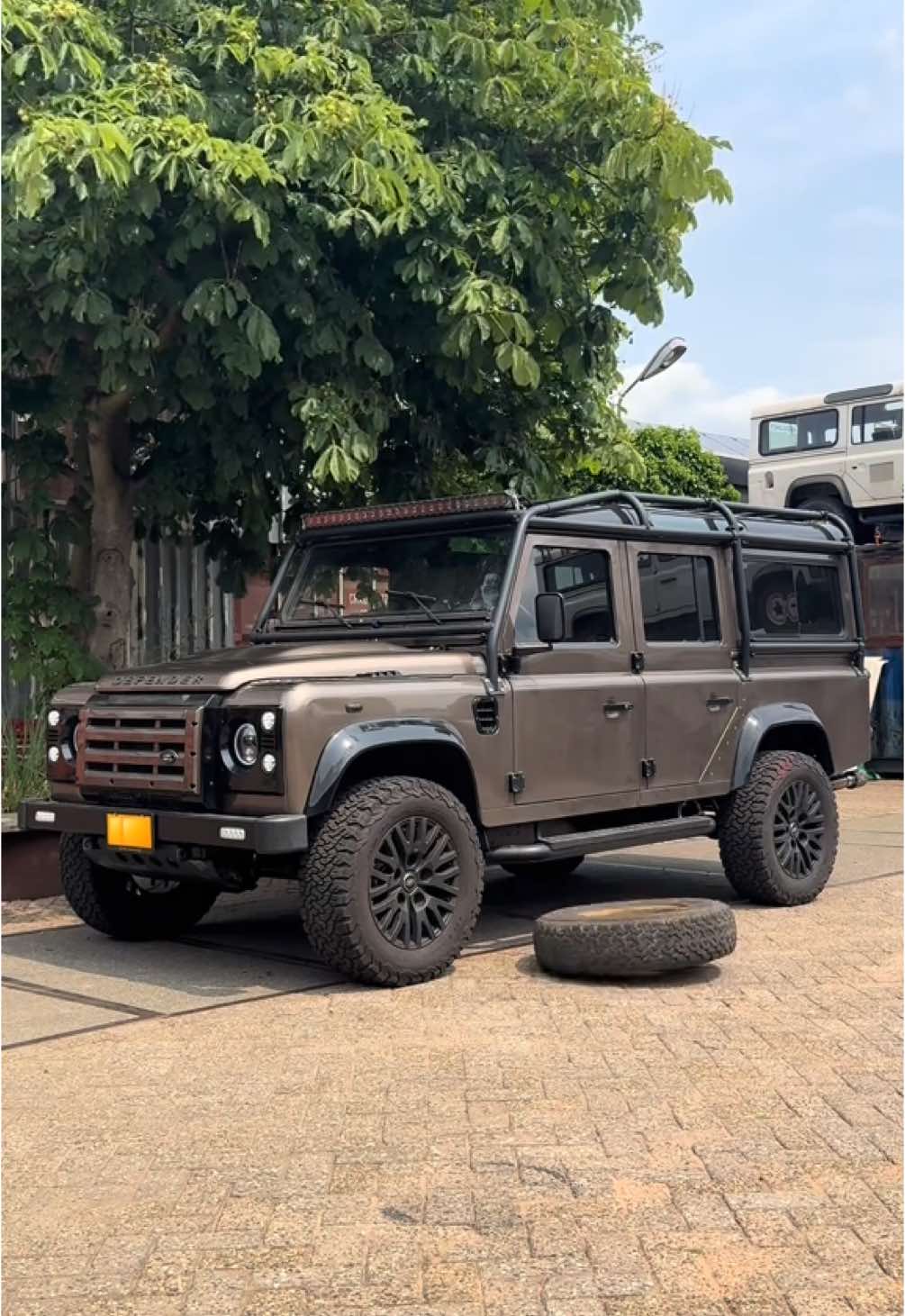 A post by @thelandrovers on TikTok caption: This Land Rover Defender 110 transformation 🤩  There is no limit to imagination, so come build yours at The Landrovers and take over the roads with a beast of a Defender 🦁  Follow for more Defender content 💫 #transformation #transistion #landrover #defender #landroverdefender #defender110 #thelandrovers #customdefender #foryou #fyp #foryoupage