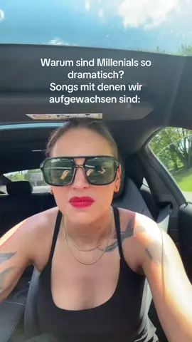 A post by @lizawaschke on TikTok caption: einmal Kettenbrief durch die Klasse bitte #millenilal #2000s 