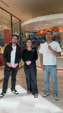 A post by @arthurandsimon on TikTok caption: Vous auriez préféré quelles couleurs ? 🩷💚 Collaboration commerciale avec le centre commercial La Feuilleraie à Trélissac !