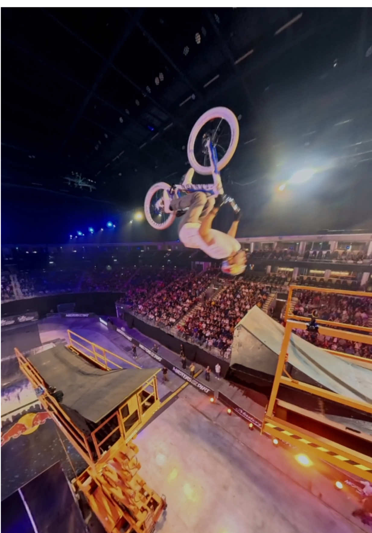 A post by @wibmerfabio on TikTok caption: Shows are often tricky for cameras because of the low light. Super dark areas right next to very bright spotlights! Stoked to have a 360 camera that is capable of filming 8k footage in such tough conditions.🔥💪🏻 @insta360_official 