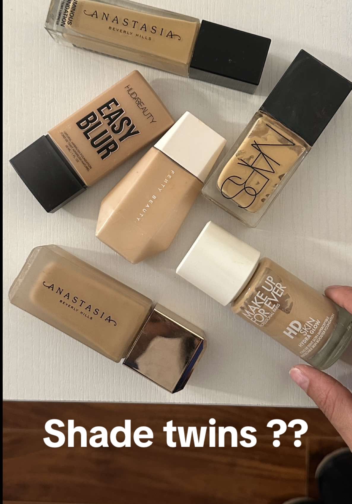 A post by @jawarshere on TikTok caption: Shade twin or not, I NEED THE GIRLIES TO LEARN HOW TO FIND THEIR PERFECT MATCH NO MATTER WHAT!! #MakeUpTips 