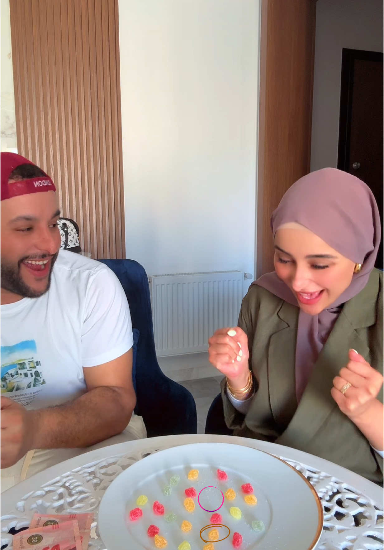 A post by @douhalaribiii on TikTok caption: ترند الفلفول🤣🤣🤣🤣🤣 و اخيرا بلال 👌#اكسبلورexplore #اكسبلور #español #douhalaribiii❤️ #latina #ترند_تيك_توك #📌🤍 