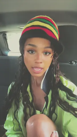 A post by @hernametyla on TikTok caption: Throw ya arms all around me bbyyy 