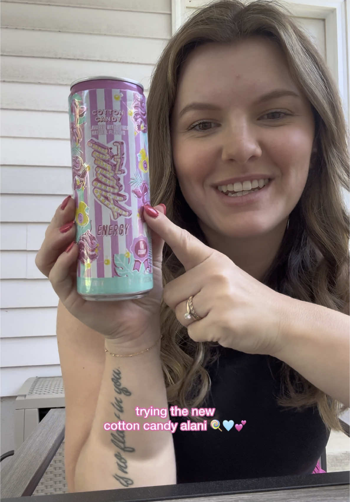 A post by @foxxvbaby on TikTok caption: have you tried the new cotton candy flavor?? 🩵💕 it definitely is more of an after taste of cotton candy lol #cottoncandy #cottoncandyalani #alaninu #newalani #alaninutrition 
