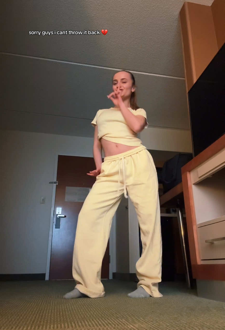 A post by @kellysweeney1 on TikTok caption: low key who can teach me