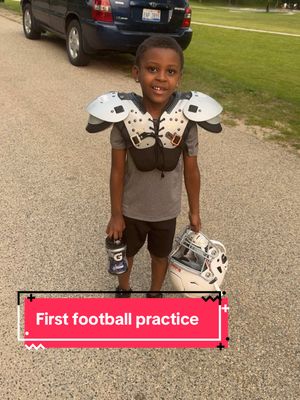 A post by @bigekane on TikTok caption: Minks is getting it to it basketball next !!!!! No he don’t wanna play soccer or baseball he wanna play football and basketball and if you know me you know I’m stepping behind every thing they wanna do 🥰🥰🥰