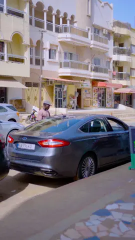 A post by @latzodoze1 on TikTok caption: Yalla bakhna ki tmt tègual fi 🫴🏿sa tour bi 🤣 #viral_video 