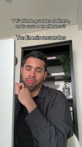A post by @danivallem on TikTok caption: Solo quedan los recuerdos jaja  Créditos @Jairo Deleon  ✨ 