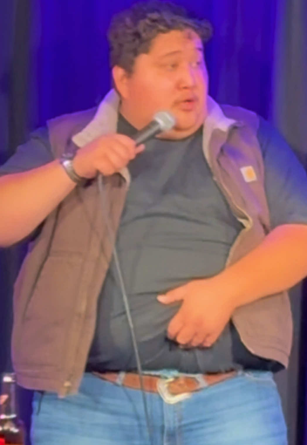 A post by @javibailoncomedy on TikTok caption: the downside of being fat  #fyp #funny #comedy #standupcomedy #foryou 
