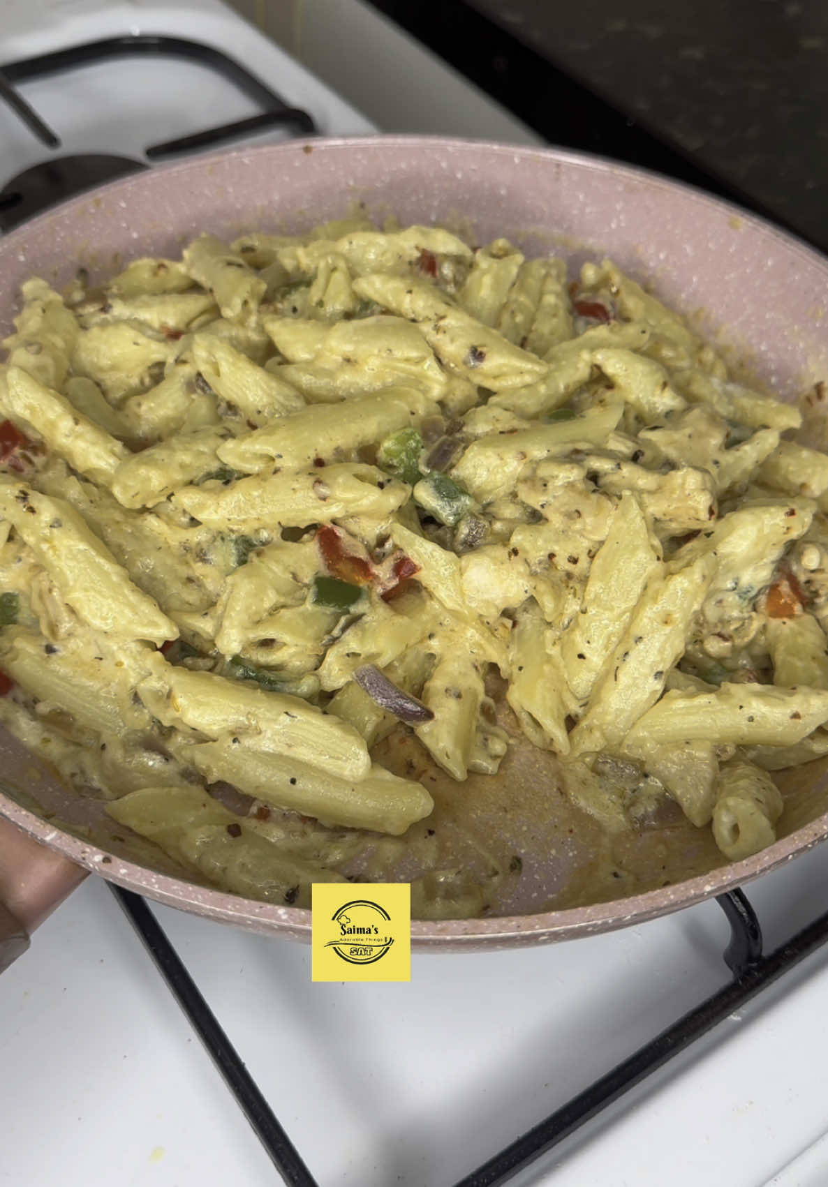 A post by @saimaafrosetonni on TikTok caption: White sauce Pasta