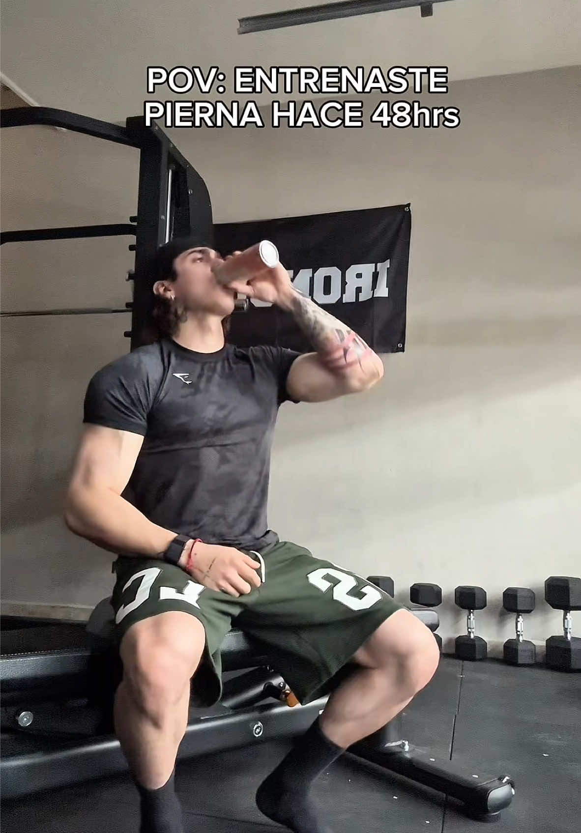 A post by @carlosbelcast on TikTok caption: Es el peor día 