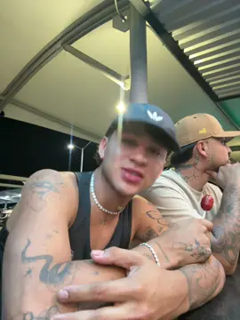 A post by @elrodcontreras on TikTok caption: NO ES EL ERWINNNNNNNNNN😝😝😝😝😝😝