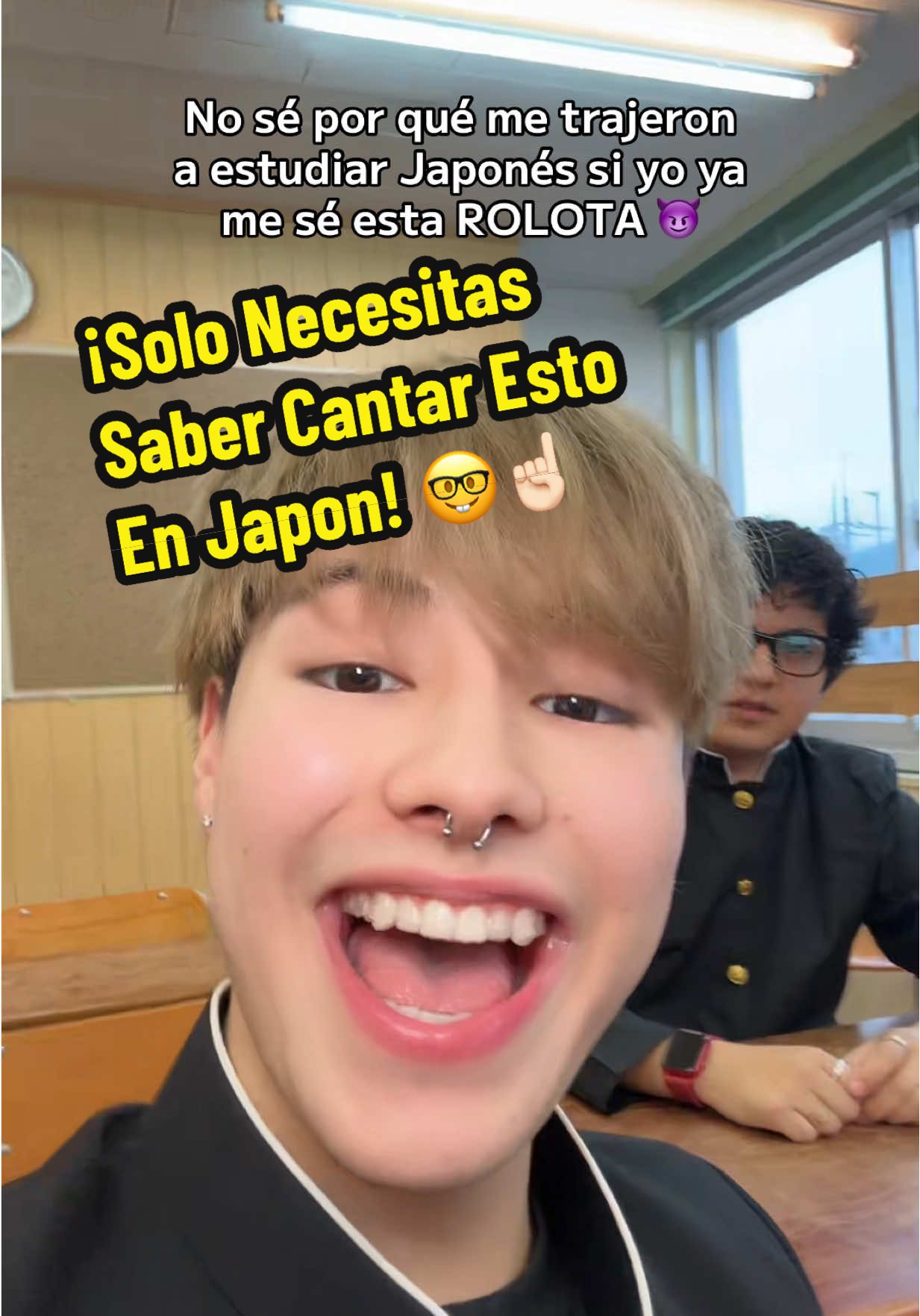 A post by @oscaramau3 on TikTok caption: Ya no necesito saber nada más! 🤓☝🏻 #otakulife #oniichan #japan @Kenji 