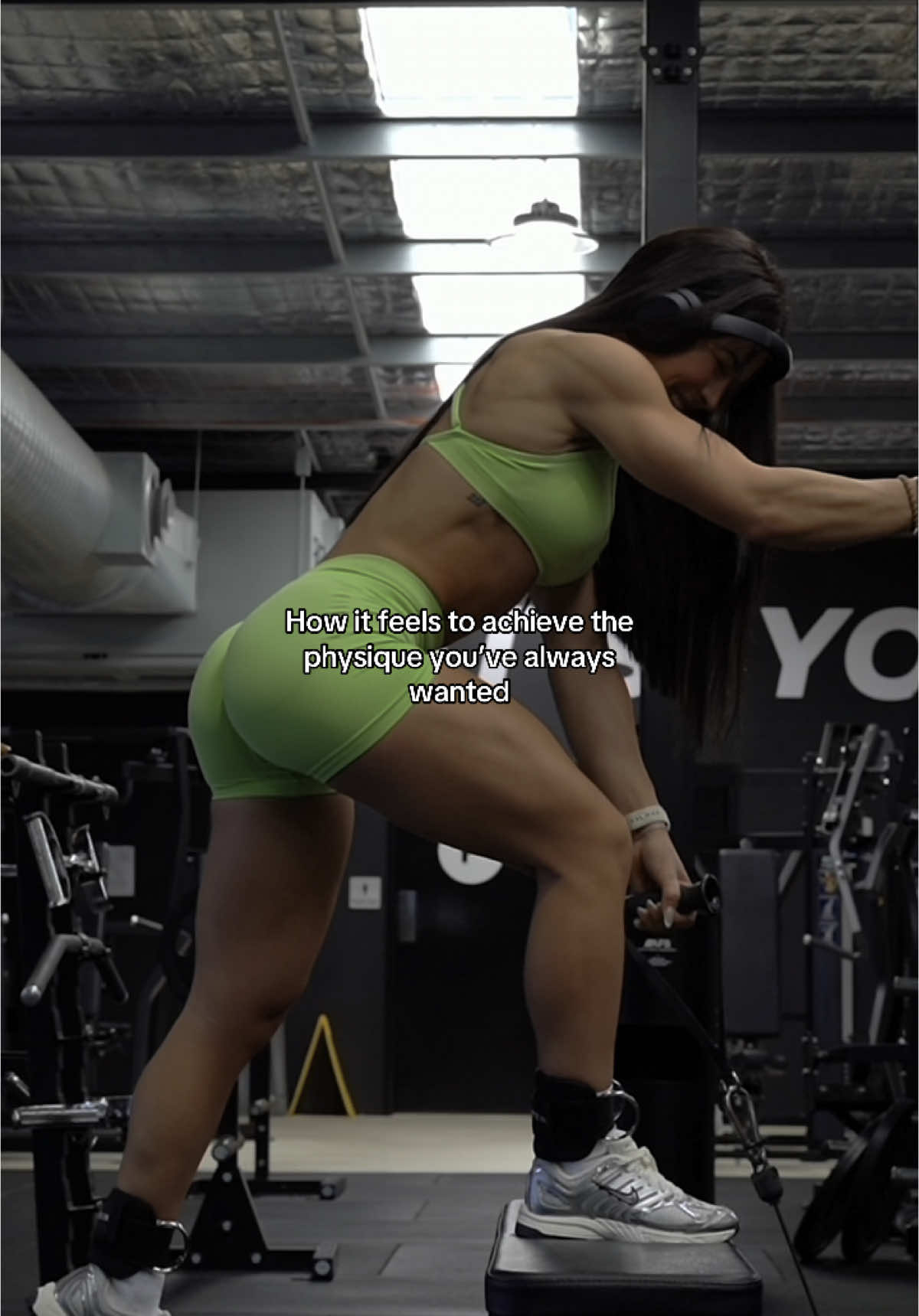 A post by @bethcarlinofitness on TikTok caption: nothing but hard work #fittok #gymtok #fyp 