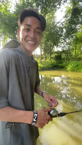 A post by @_thierryyy on TikTok caption: สงสัยมานานละ #จืดจาง #วัยรุ่นคำมี #อองรีสมีทาว #ปลาช่อน 