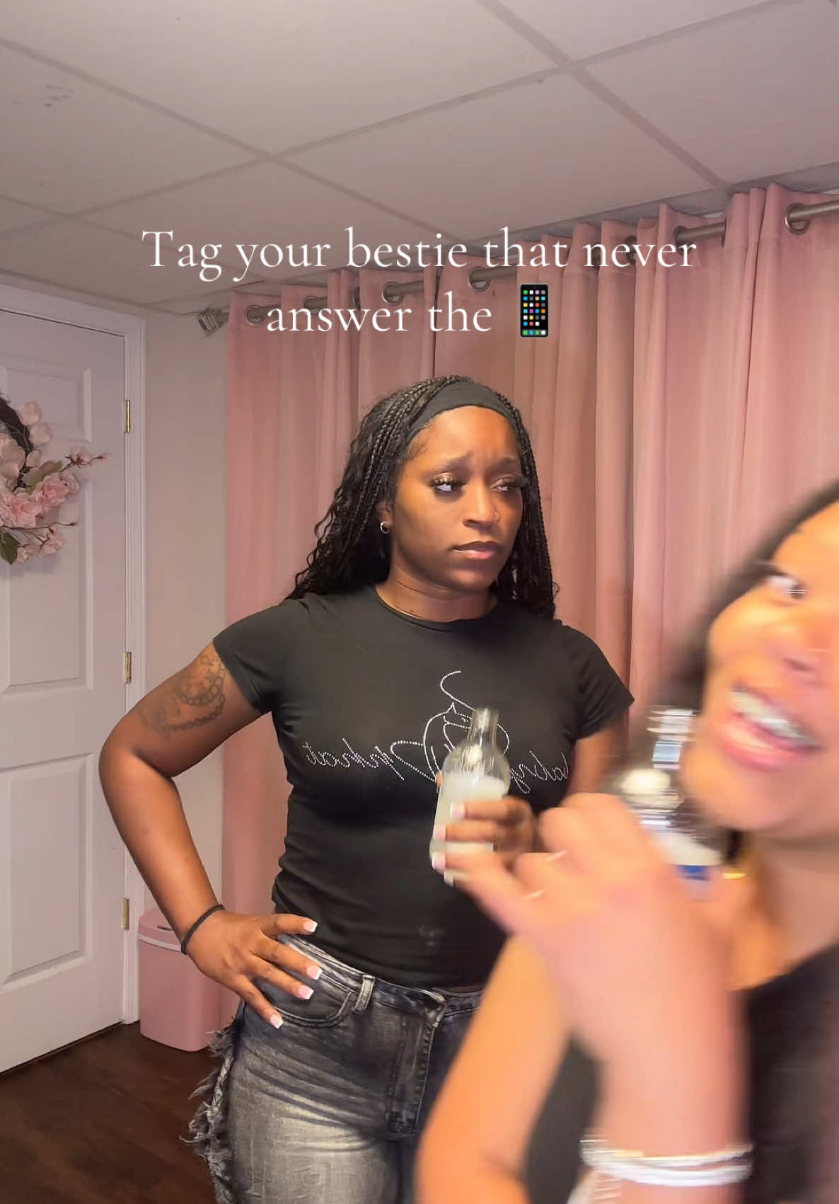A post by @beyondloved on TikTok caption: Pick up the phone df 😂 #bestie #bestfriendscheck #fyp #trend 