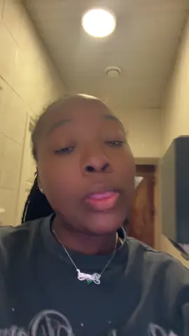 A post by @diamondljayyy on TikTok caption: #fyp #jdrackz 