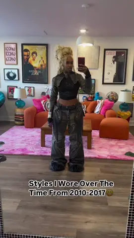 A post by @shanellrose17 on TikTok caption: Always Been A Unicorn 🦄 Tho 😭🤣 #fyp 