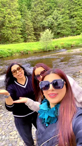A post by @sumibrb on TikTok caption: Peaceful place with beautiful ladies #🥰🥰🥰 #proudofnepali #2025🤩🙏 #beautifulsong❤️ #scotland🏴󠁧󠁢󠁳󠁣󠁴󠁿@Deepa Thapa 