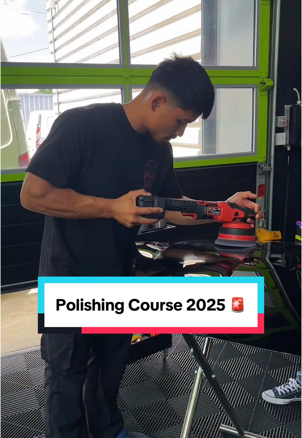 A post by @nsn.autodetailing on TikTok caption: This is your sign to start that Polishing Course! #cardetailer #foryouu #detailing 