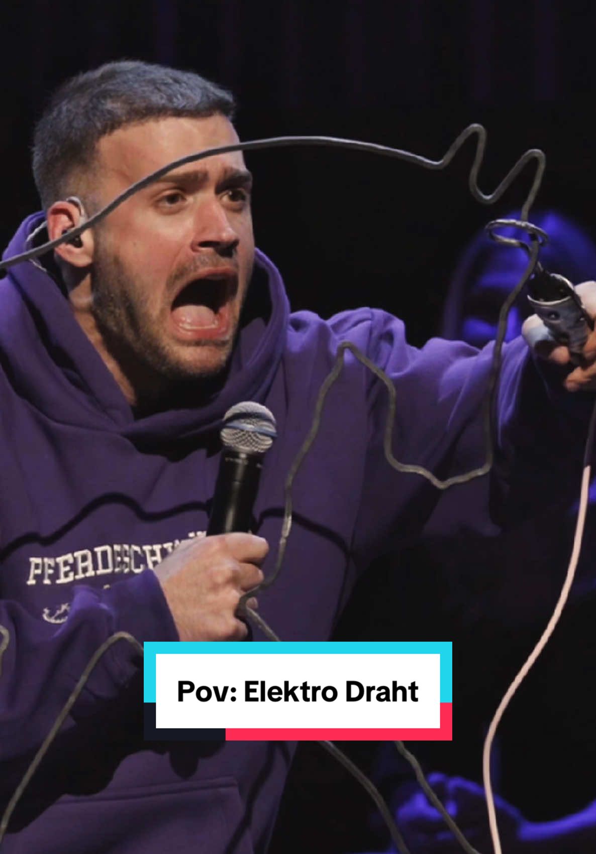 A post by @nico_spedicato on TikTok caption: „Lass ma mit Nico machen. Das wird bestimmt lustig!“ 🙃 wie doktor bibber in groß @Patrick.Thomalla 