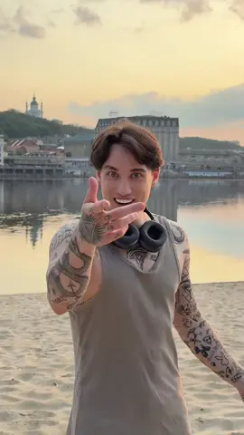A post by @mashukovskiy on TikTok caption: Київ ❤️ #mashukovsky 