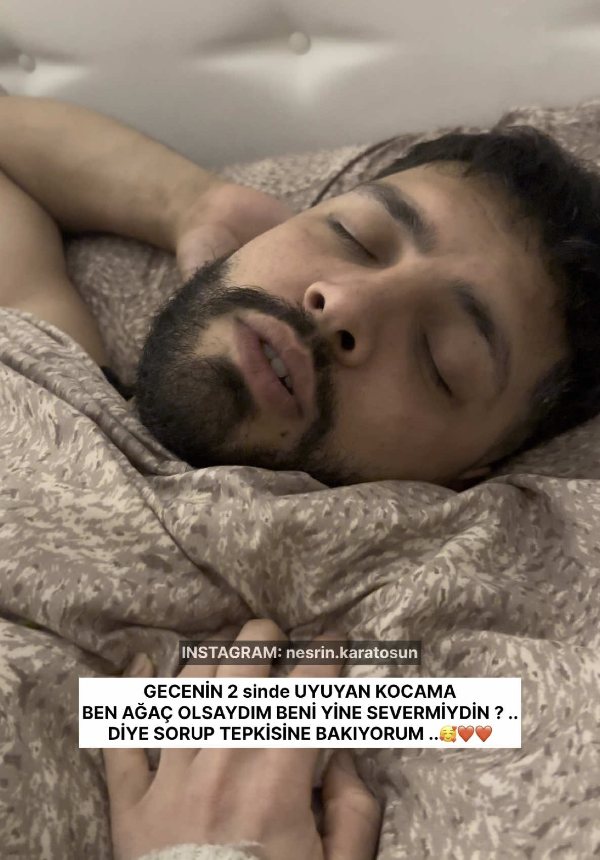 A post by @nesrin_karatosun on TikTok caption: NESRİN YABAN GÜLÜ DEMEK 😂😂 🥰❤️