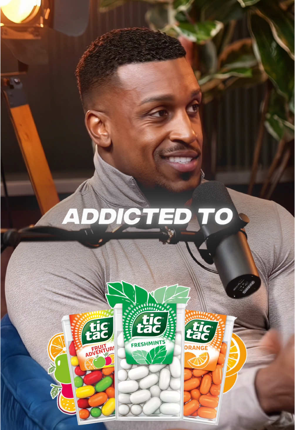 A post by @fyp on TikTok caption: Ashton’s strange addiction #ashtonhall #jackneel #podcast #morningroutine 