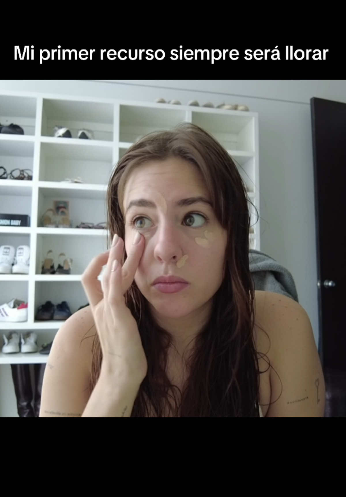 A post by @danyrdzsaa on TikTok caption: Lloro mucho porque siento mucho y a veces no se como expresarlo 🥺
