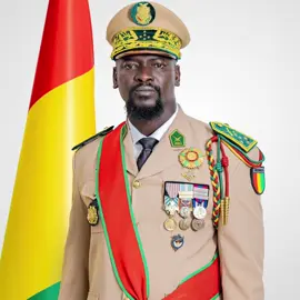 A post by @aichakoneofficiel on TikTok caption: Fakoly ! La Guinée 🇬🇳 ma 2eme patrie ❤️ @PresidenceGN @Djiba DIAKITE @Thione Niang @Moussamoisesy 