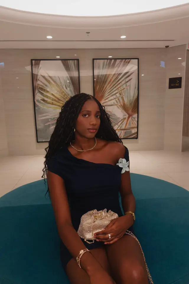 A post by @raitaofficiel on TikTok caption: #grwm #dubai #dxb #fyp #aesthetic 