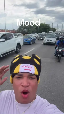 A post by @iamcaiitolapara23 on TikTok caption: Si no quiere cojer tapón COJE tu motor para hacer tu deliiii #caiitolapara #caiito #siendocaiito #paratii #viral #motor #motoconcho 
