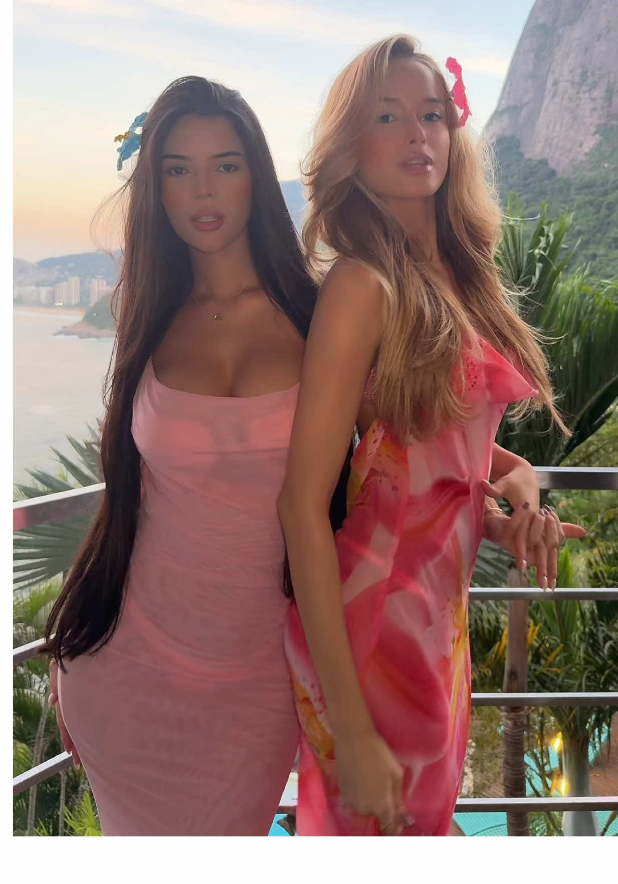 A post by @annacangussu on TikTok caption: @Laryssa 💗