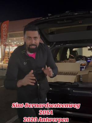 A post by @houssam_gym on TikTok caption: #FYP #Viral #iPhone #Apple #Tech #Tutorial #HowTo #Venta #Oferta #Deals #Shopping #اكتشف #فيديو_جديد #ايفون #تكنولوجيا #شروحات #بيع #عروض #تخفيضات #تسوق #الكترونيات