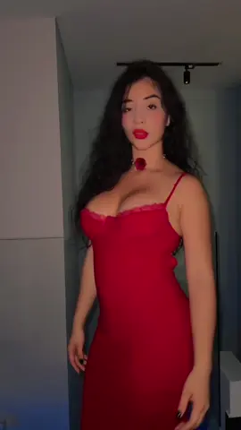 A post by @katy_carrdona on TikTok caption: Es tan adictivo 🥰