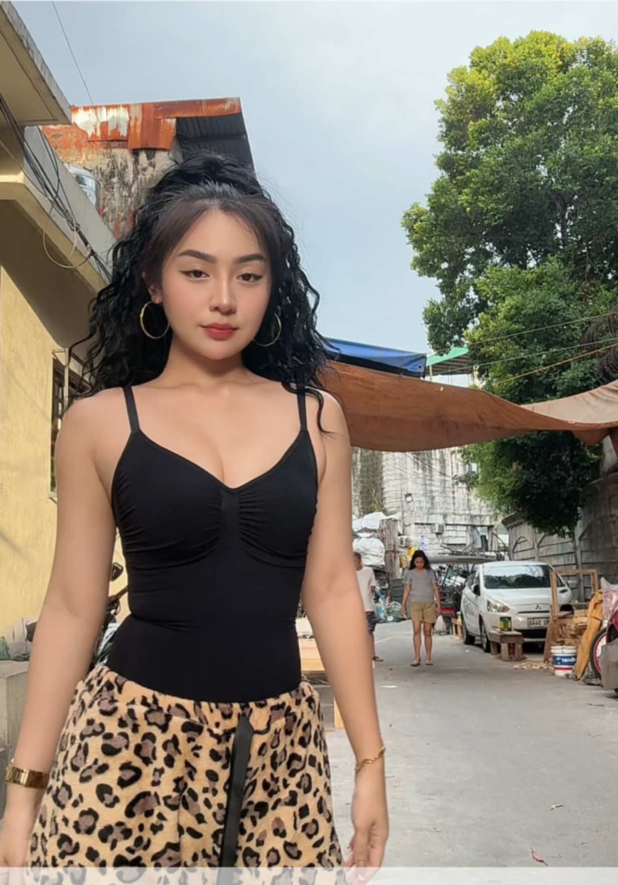 A post by @redbedonia on TikTok caption: Kulang pa nak nahiya kapa eh 