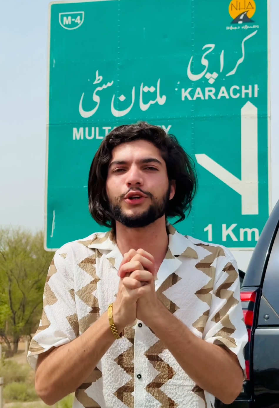 A post by @ali._.jutt900 on TikTok caption: Ap logo k pyar ka shukria 🥺🙏🏻 #alijutt900 #alijutt_bag_wala 