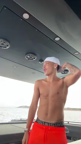 A post by @domenicoespositooo_ on TikTok caption: promosso ?