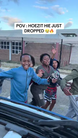 A post by @thejuniorkingofficial on TikTok caption: LINK IN MY BIO 4 THE FULL SONG & VIDEO ‼️