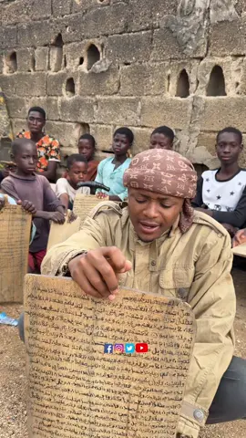 A post by @saleem_top on TikTok caption: wallahi Quran is the best feeling ever 🥹🕋 Beautiful Quran Recitation #quran #recitation #viral_video #1milliomviews 